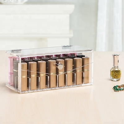 Il contenitore per esposizione acrilico trasparente del rossetto di trucco compone l'organizzatore