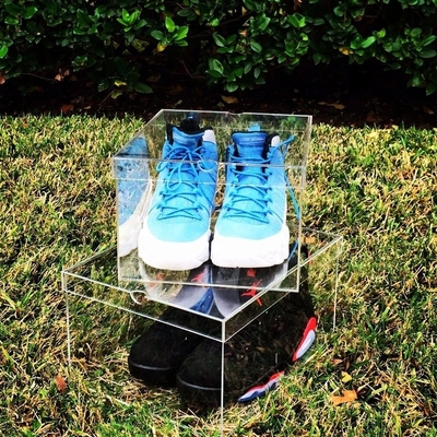 Grande scatola di presentazione acrilica promozionale della scarpa da tennis per il contenitore per esposizione acrilico della scarpa da tennis di Nike