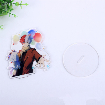 La foto creativa di anime della persona in piedi dell'esposizione acrilica su ordinazione ha stampato la persona in piedi della tavola di pubblicità